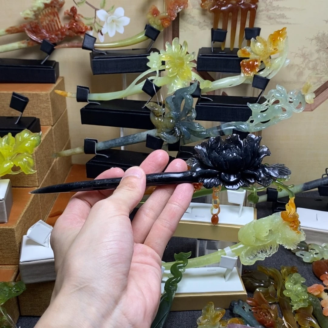 岫玉发簪未镶嵌沐*牡丹