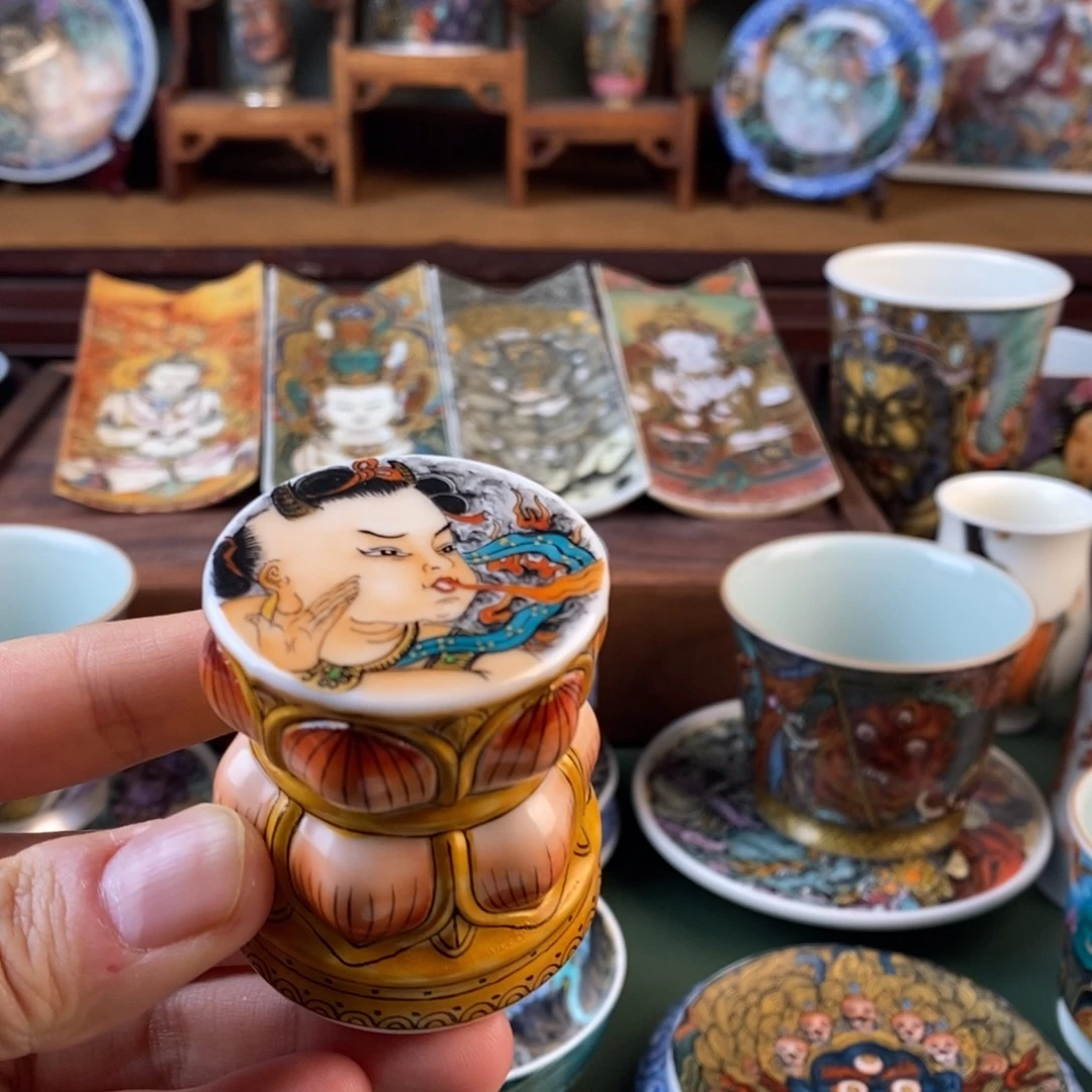 手工手绘莲花盖置