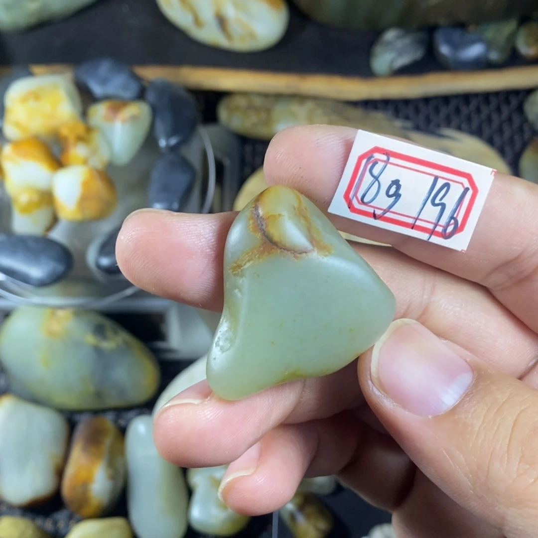 和田玉（糖玉）未镶嵌挂件