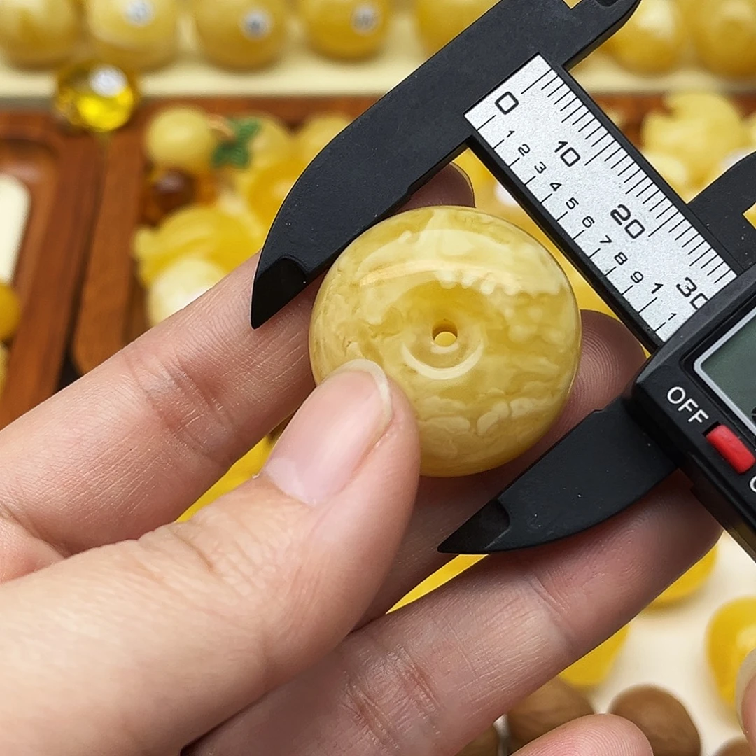 蜜蜡未镶嵌裸石天然