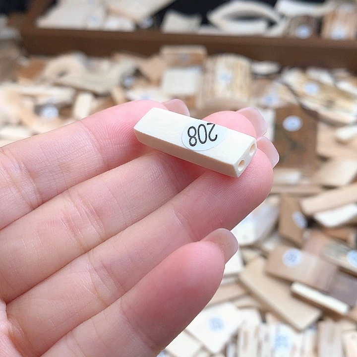 泥塑不打孔联系客服