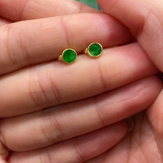 颈饰未镶嵌翡翠吊坠