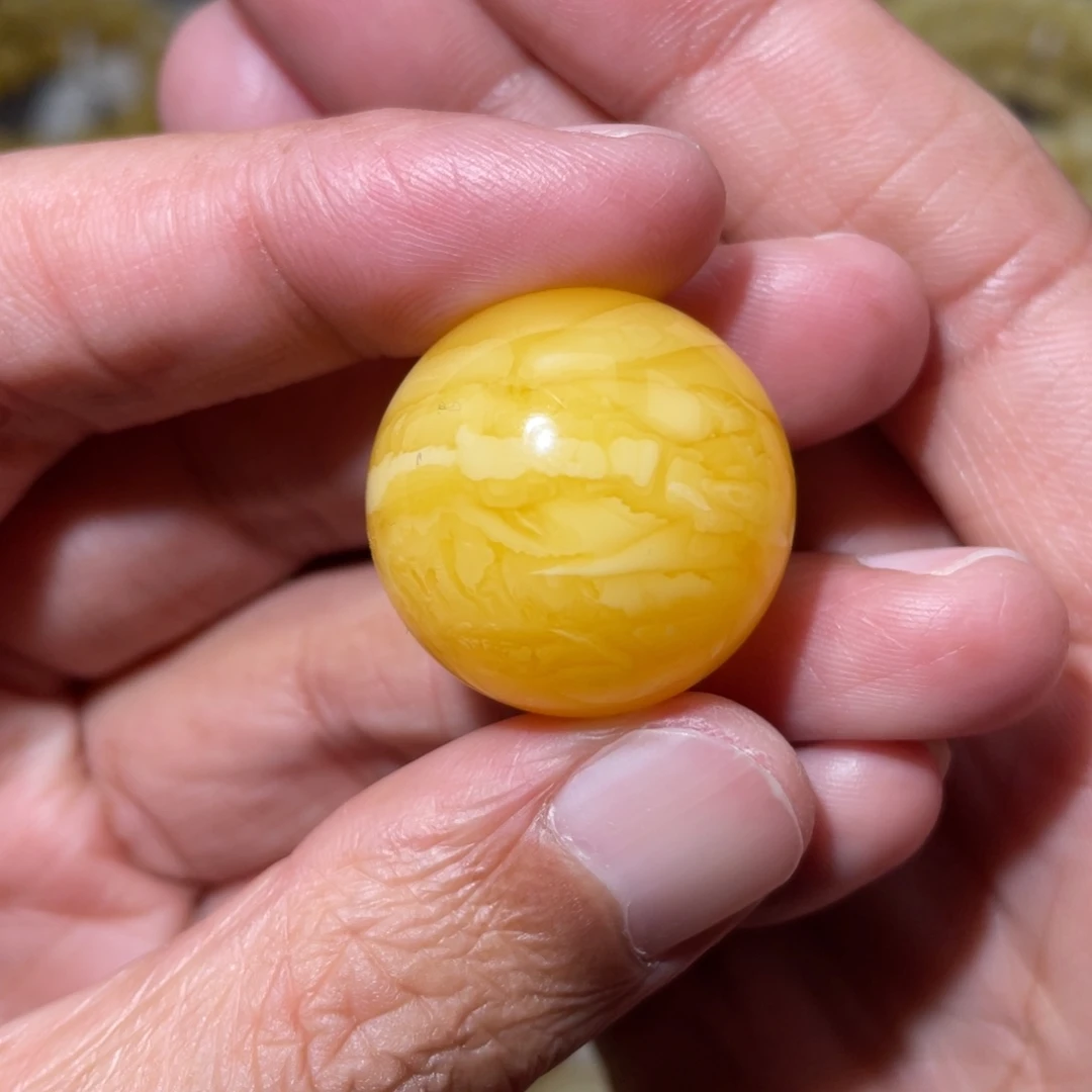 跳***球蜜蜡未镶嵌珠宝奇石编绳