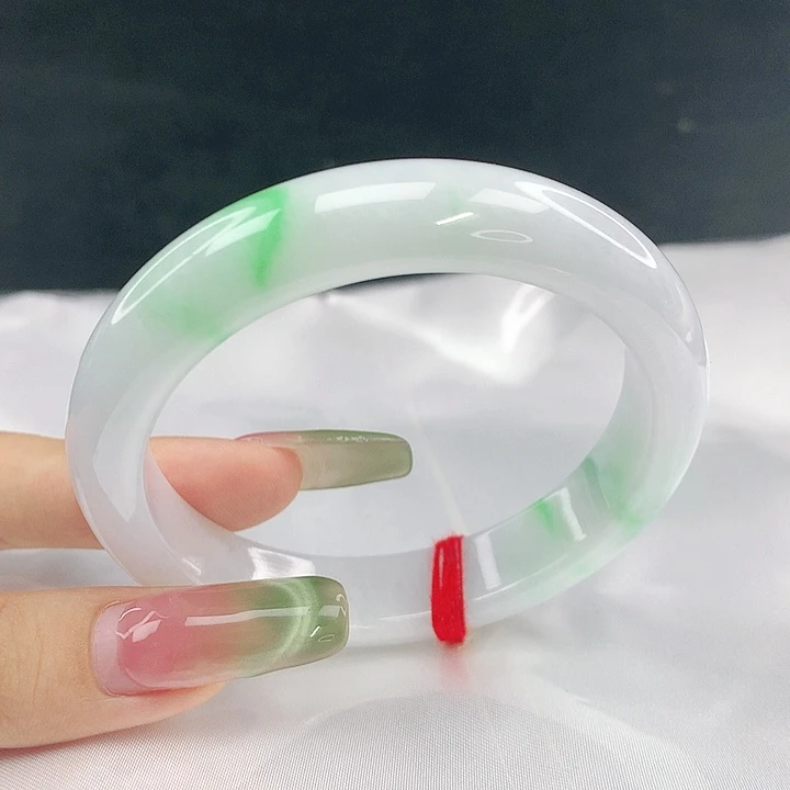 翡翠未镶嵌手镯圈56.5，80146