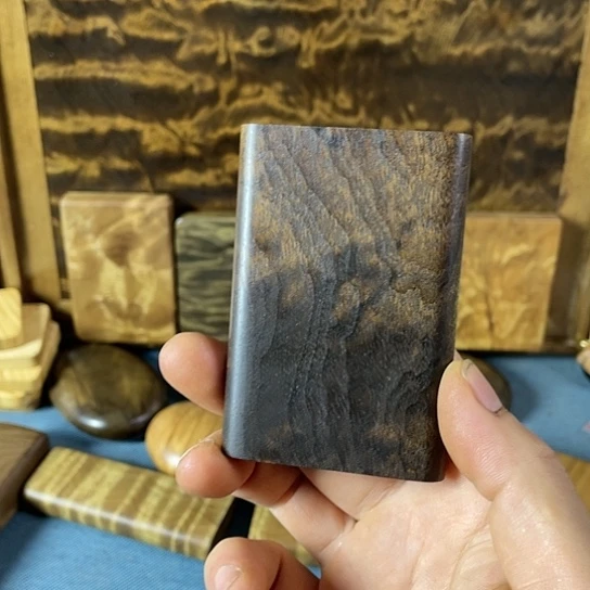 【闪购商品】蓝**日金丝楠阴沉木无事牌