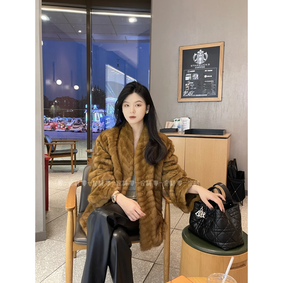 人造皮草 2025韩版冬季时尚轻奢休闲女装INS风保暖外套