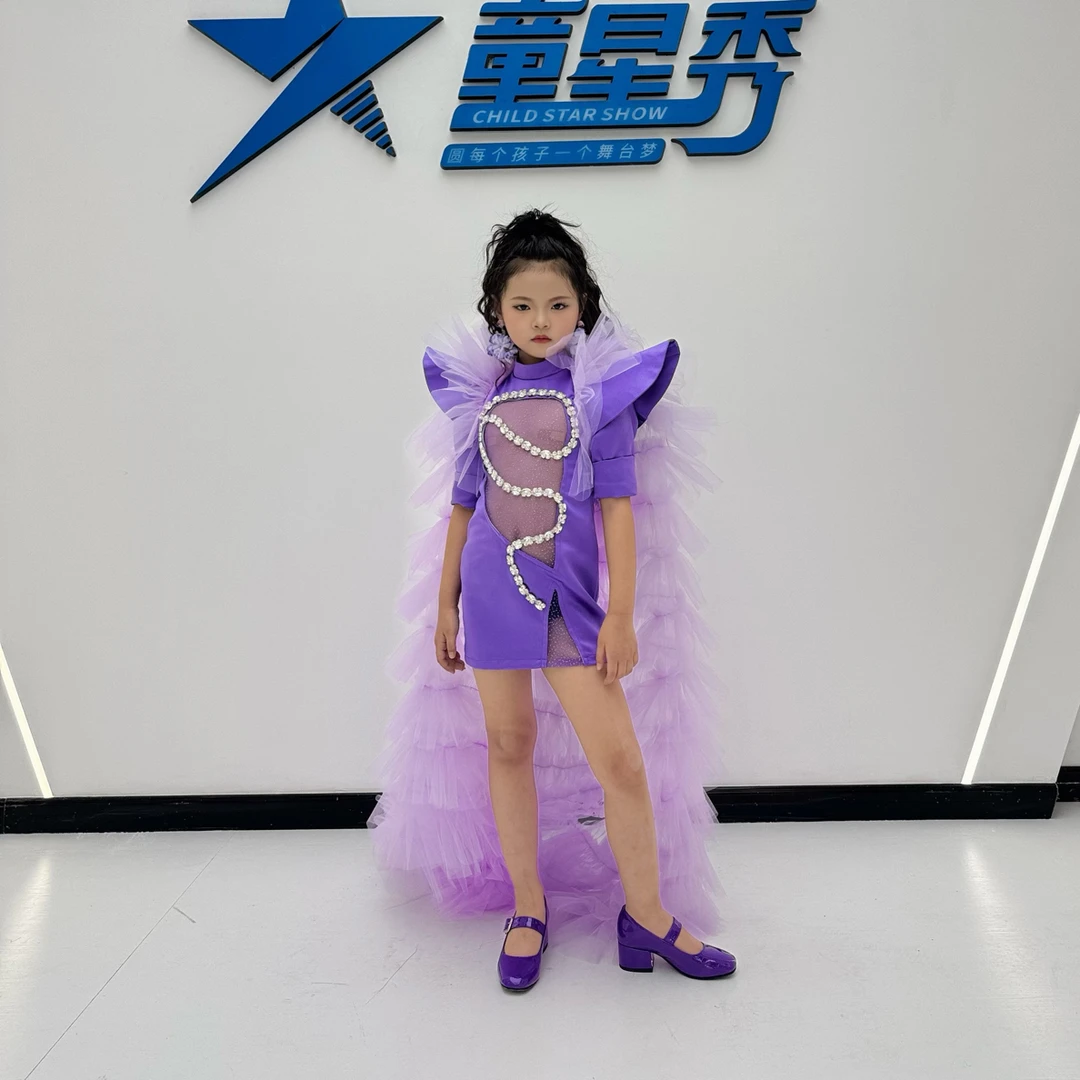出售新款套装紫色女少女风演出服连体服装