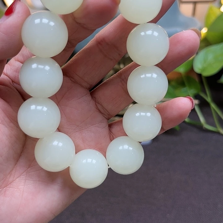 和田玉手串未镶嵌