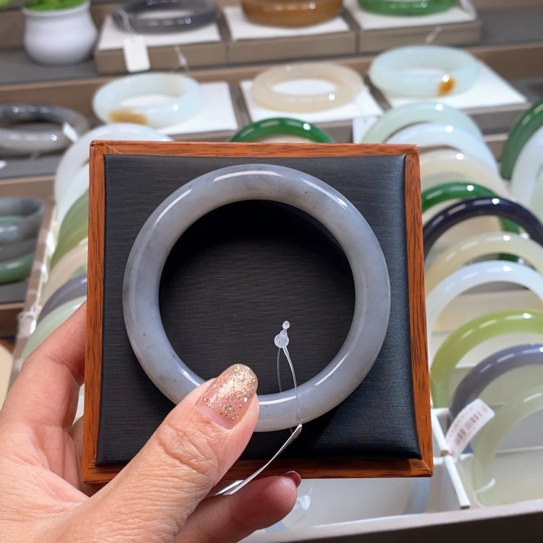 和田玉手镯未镶嵌浅香芋紫54