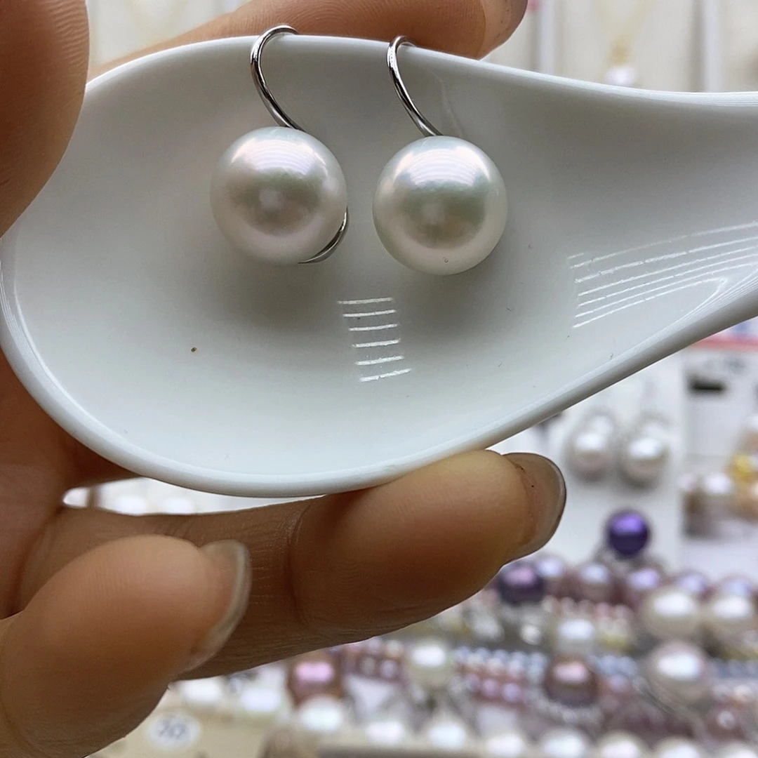 淡水珍珠吊坠(赠链)银S925镶嵌