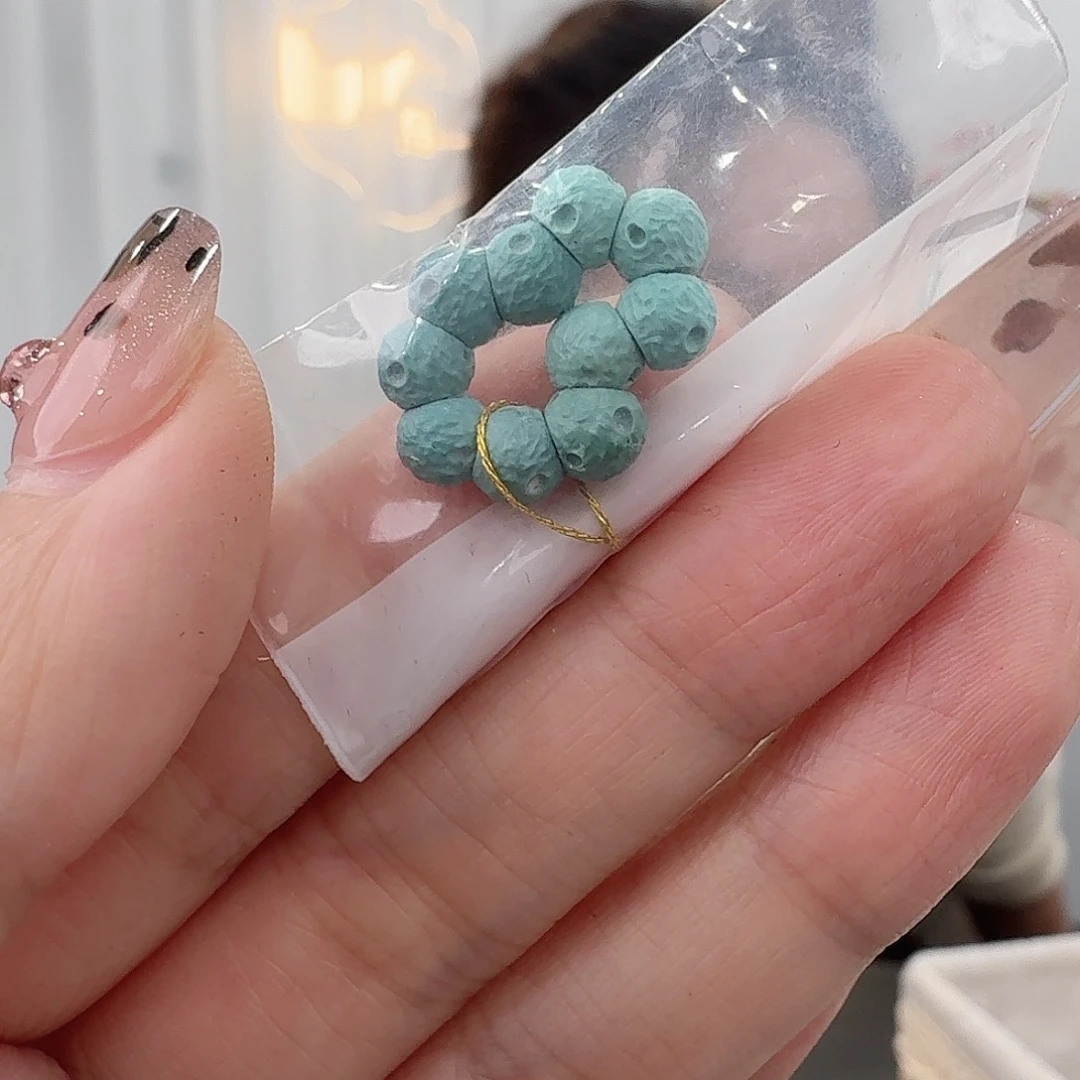 l***度绿松石未镶嵌珠宝半成品