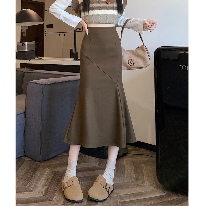 咖色毛呢鱼尾半身裙女春秋款2025新款复古高腰显瘦包臀裙子小个子
