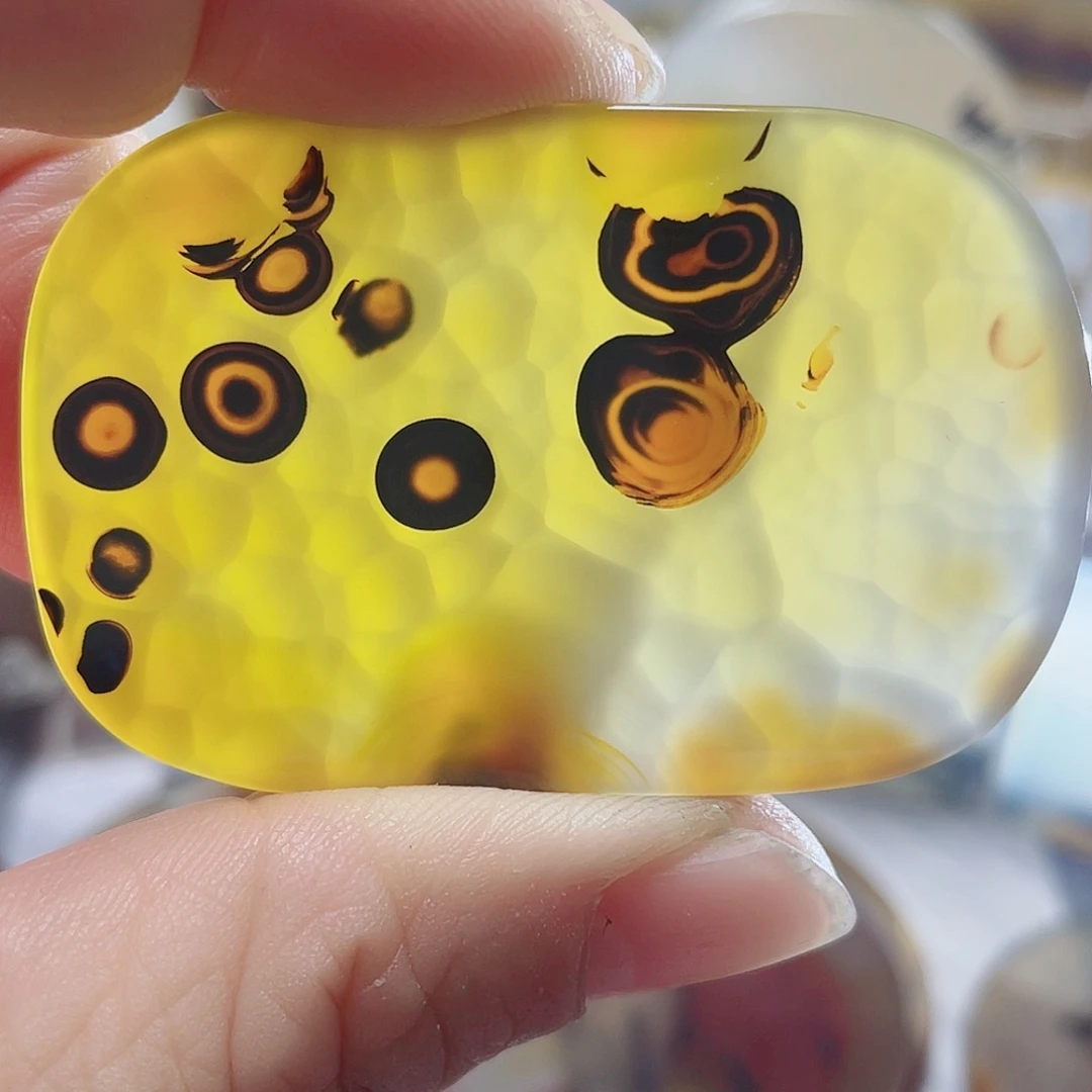 玛瑙/玉髓颈饰合金