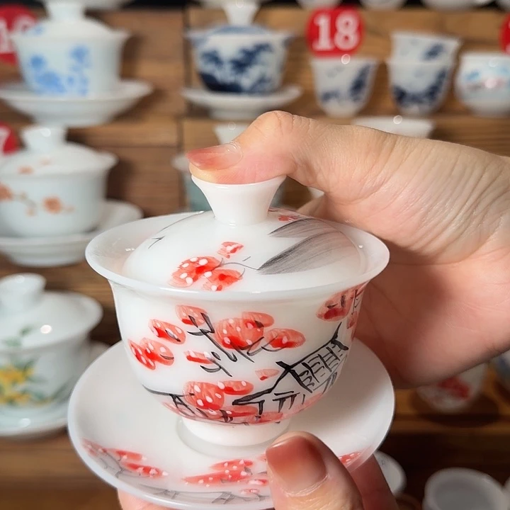 璞玉手绘釉下彩插画盖碗梅花