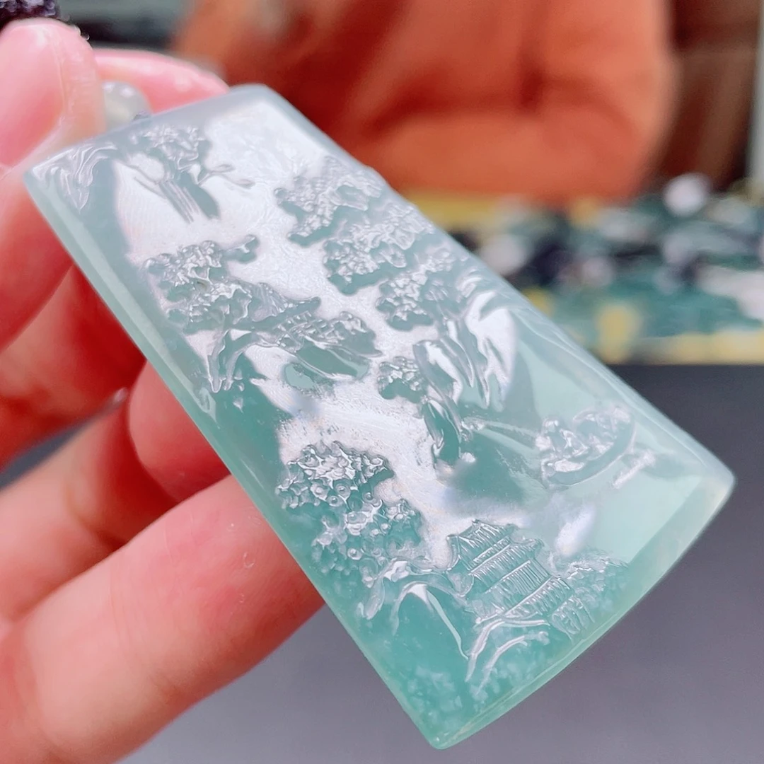 翡翠颈饰未镶嵌99999999999