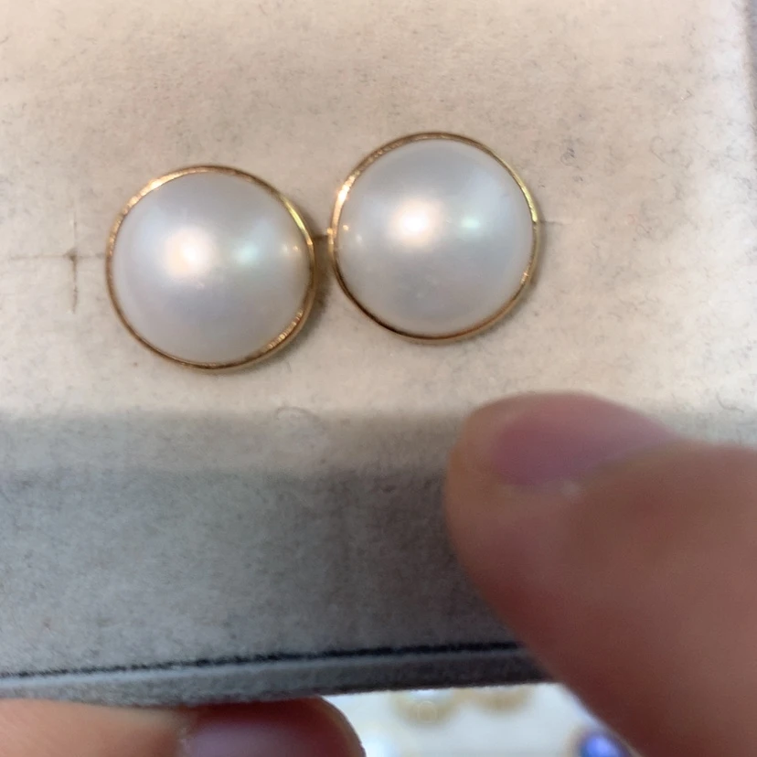 【闪购商品】耳饰拼合珍珠（马贝珠）18K金镶嵌11点位