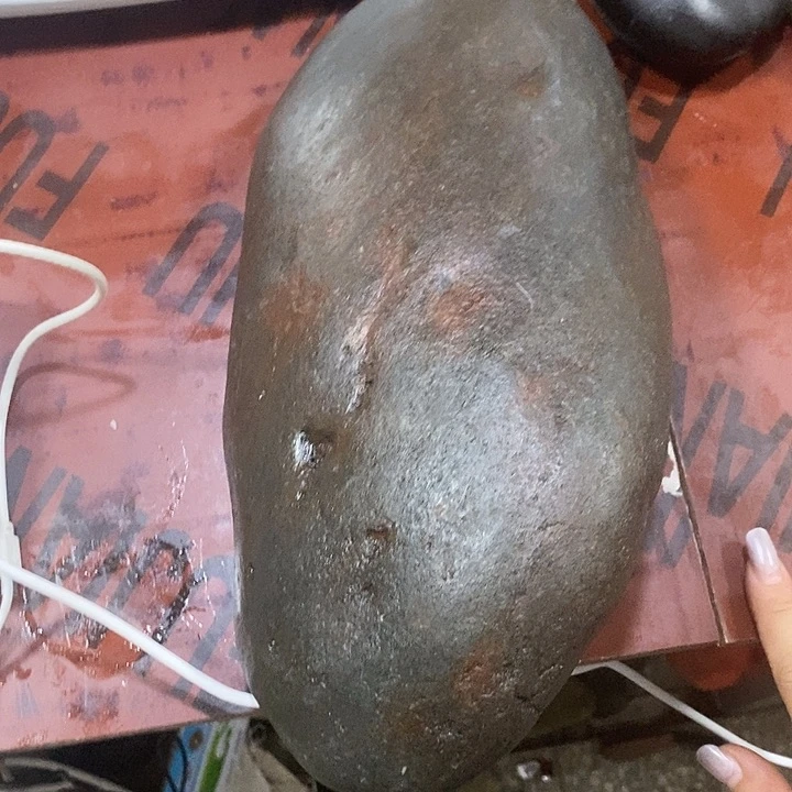 龍***館和田玉（糖玉）未镶嵌把件