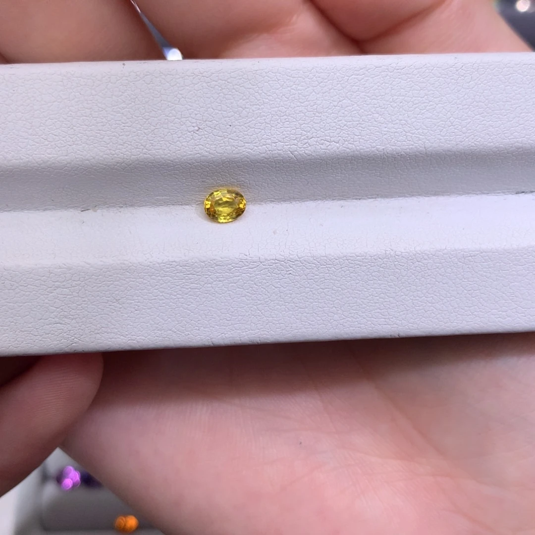 裸石蓝宝石4×5天然蓝宝石