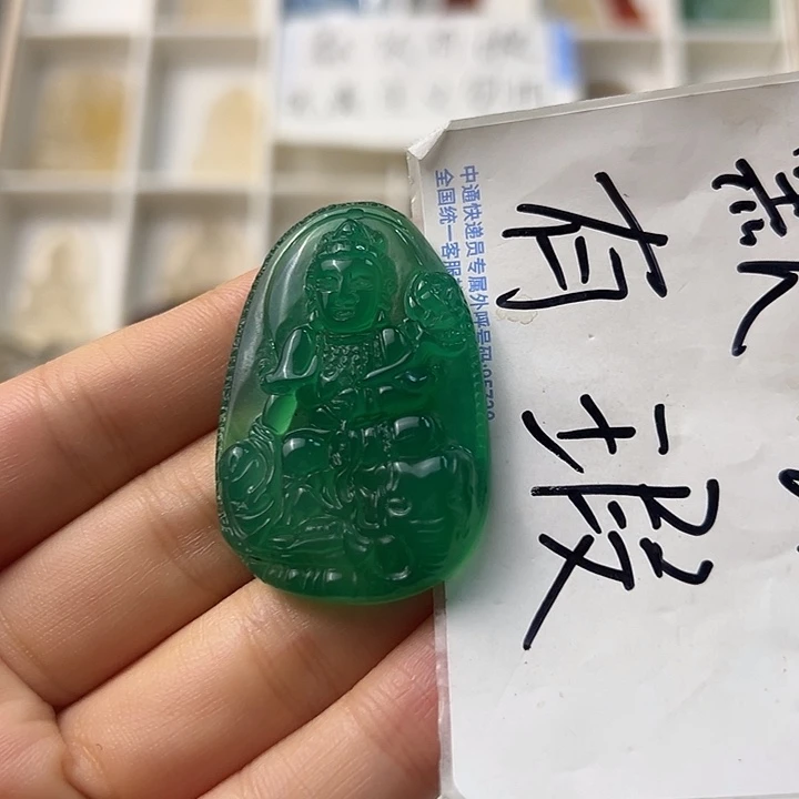 玛瑙/玉髓颈饰合金