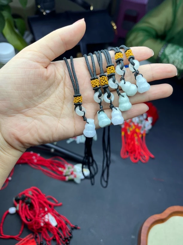 葫芦精美设计福禄双全玉石挂件