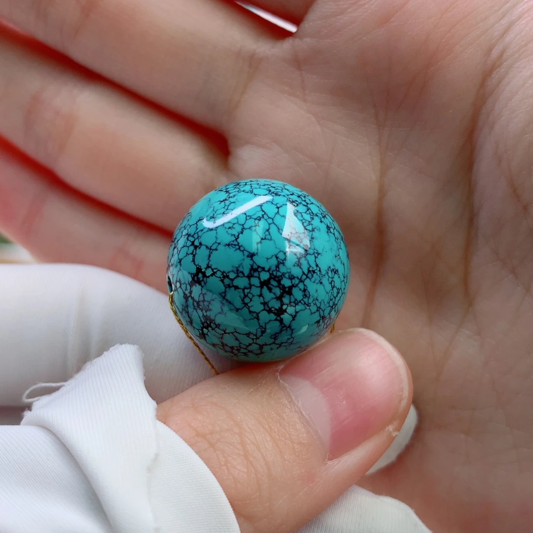 未镶嵌绿松石颈饰