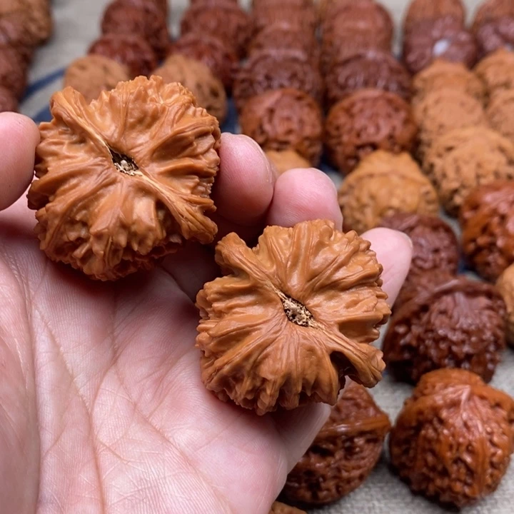 ***ㅤ文玩核桃把件核桃