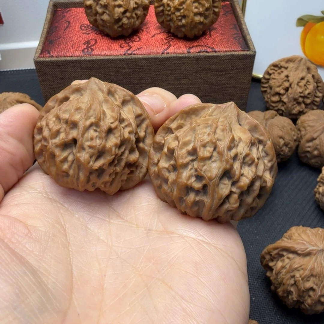 文玩核桃把件灯笼