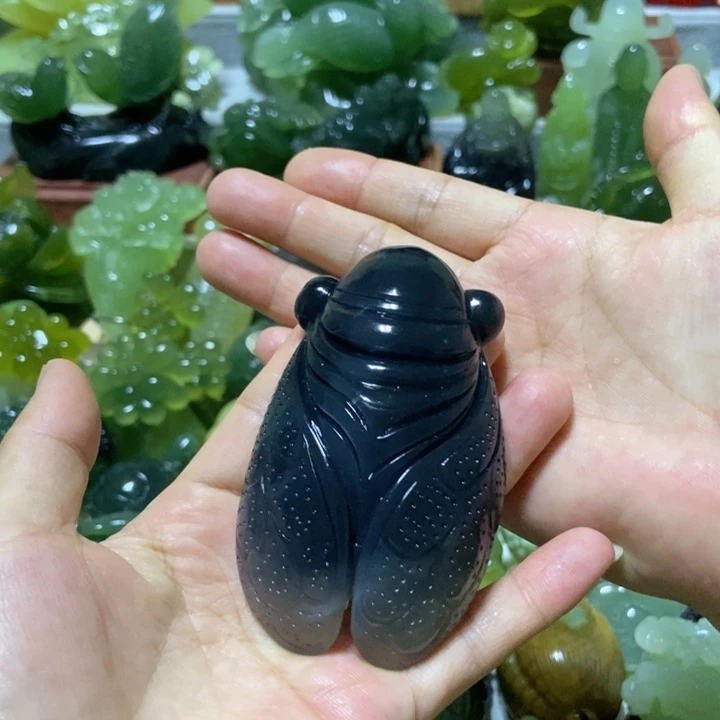 【闪购商品】蛇纹石玉未镶嵌把件鸿**绕