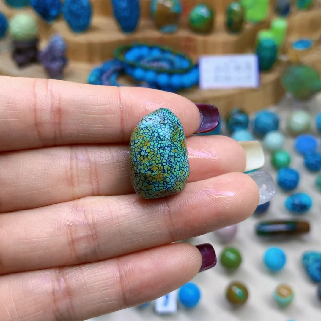 绿松石未镶嵌三彩随行