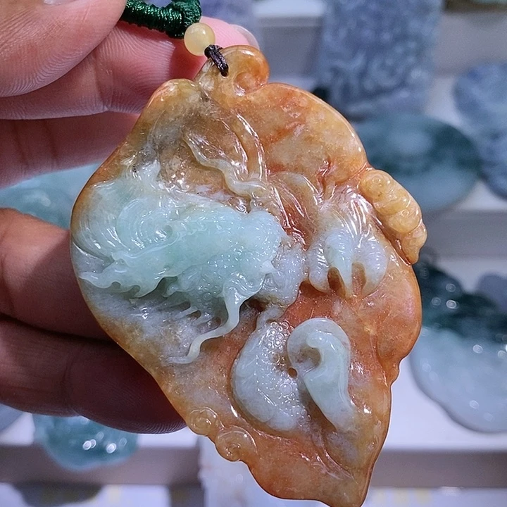 【闪购商品】翡翠未镶嵌颈饰11111111111