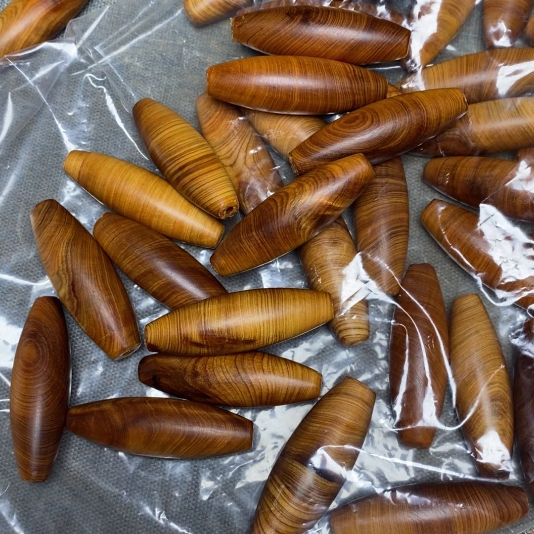 柏木（崖柏）无事牌瑕疵