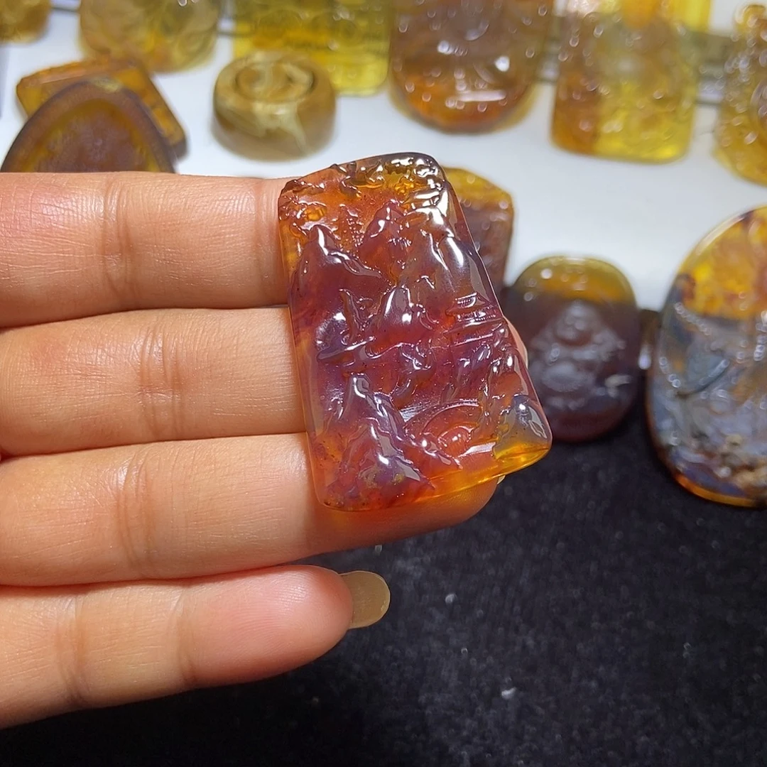 琥珀未镶嵌颈饰缅甸天然琥珀吊坠