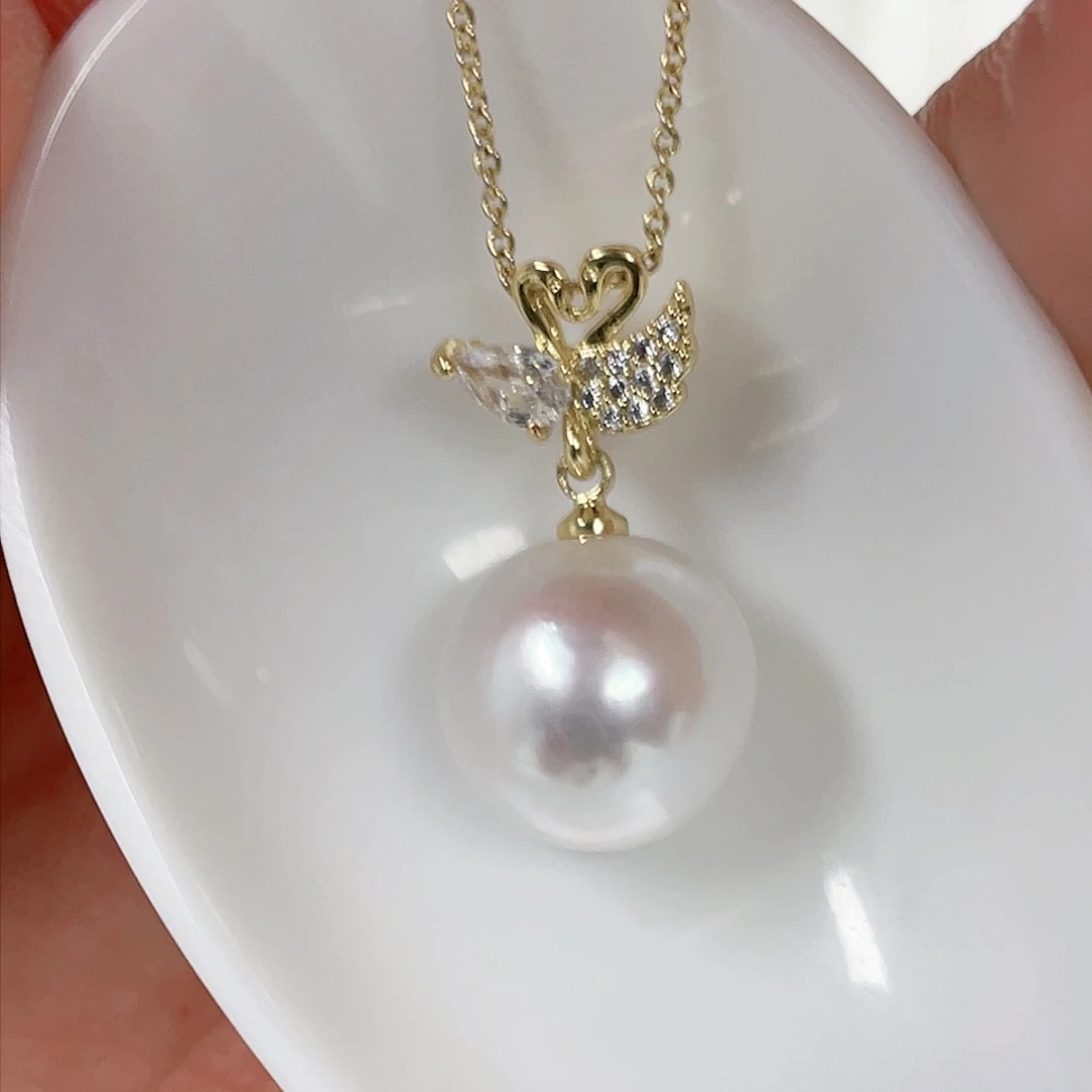 淡水珍珠吊坠(赠链)未镶嵌