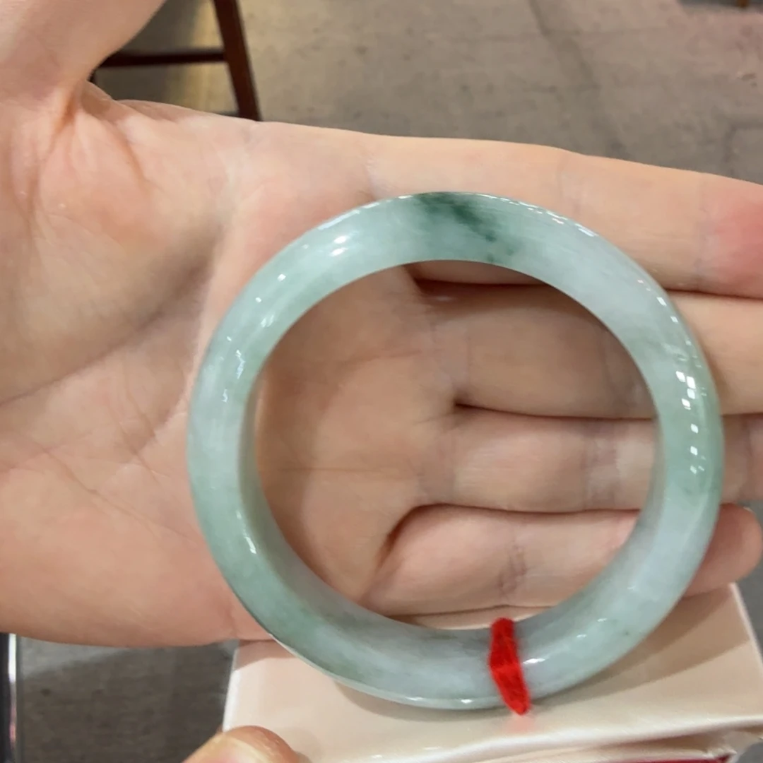 翡翠未镶嵌手镯翡翠手镯