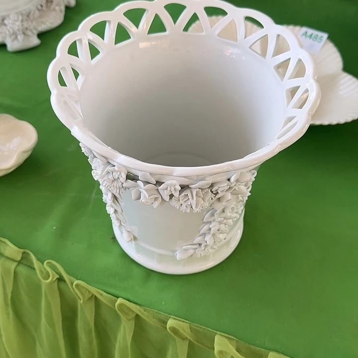 用***1老货高白色重工手捏花冰桶