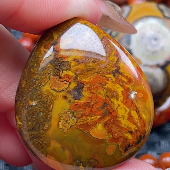 【闪购商品】玛瑙/玉髓天然玛瑙未镶嵌原**光