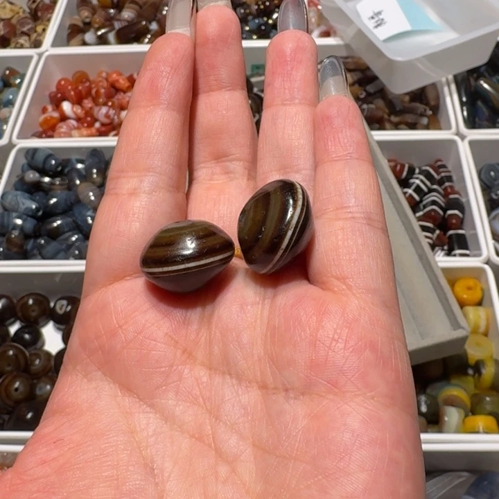 玛瑙/玉髓未镶嵌珠宝半成品