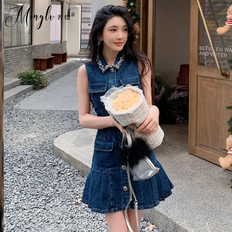 miu里miu气穿搭牛仔蓝色翻领无袖复古百褶裙摆连衣裙新款女装衣服