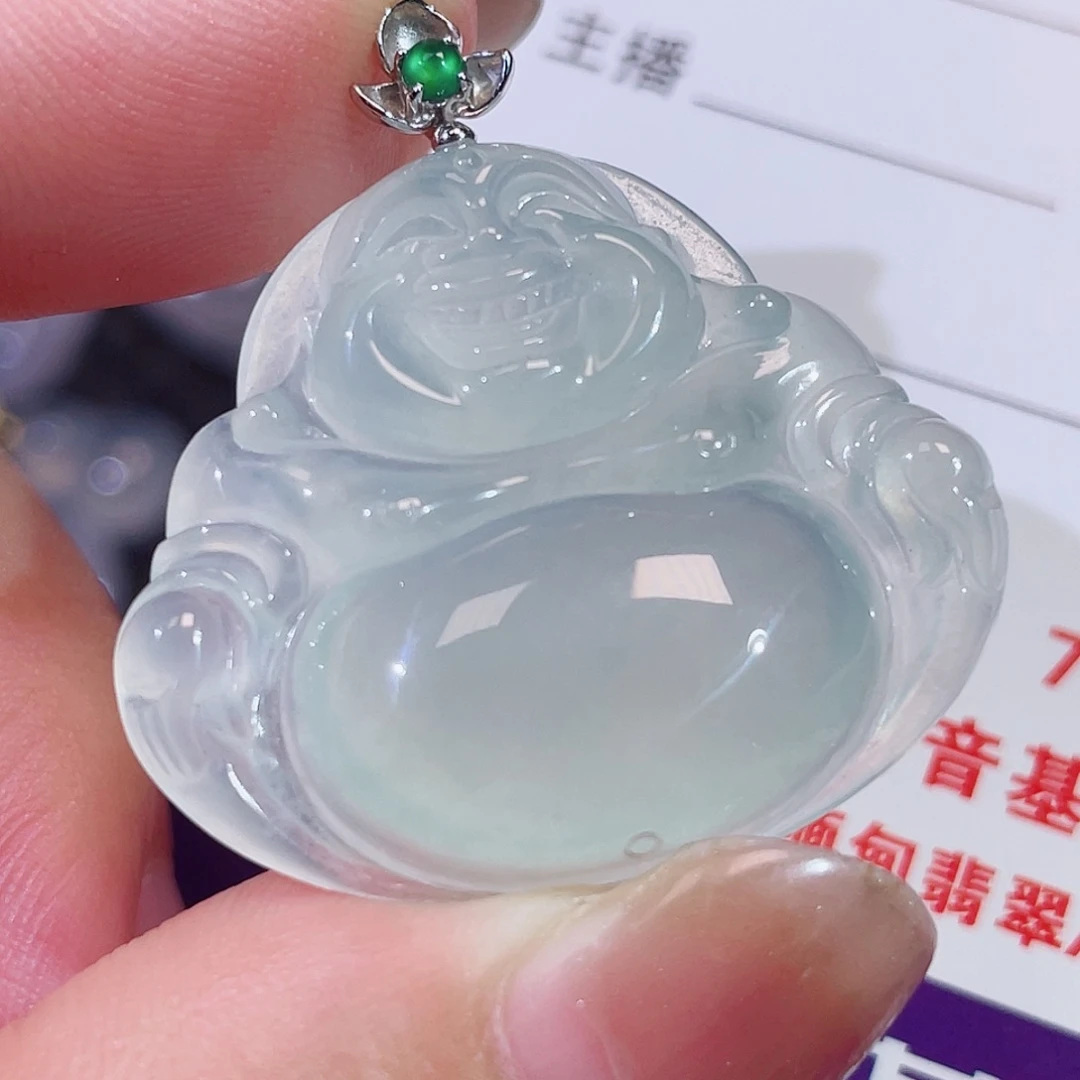翡翠18K金镶嵌颈饰佛公