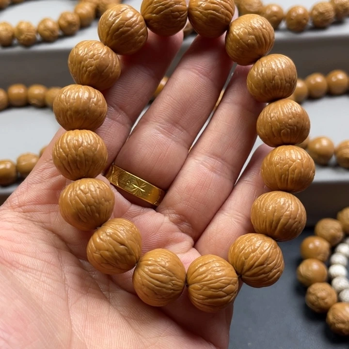 猴头核桃吊坠猴头核桃