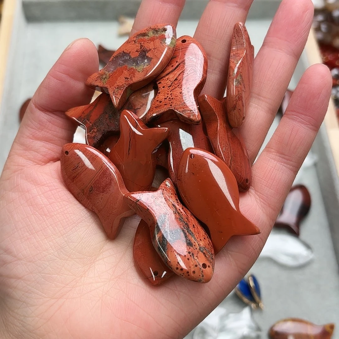 玛瑙/玉髓未镶嵌珠宝半成品20×39红石鱼2颗