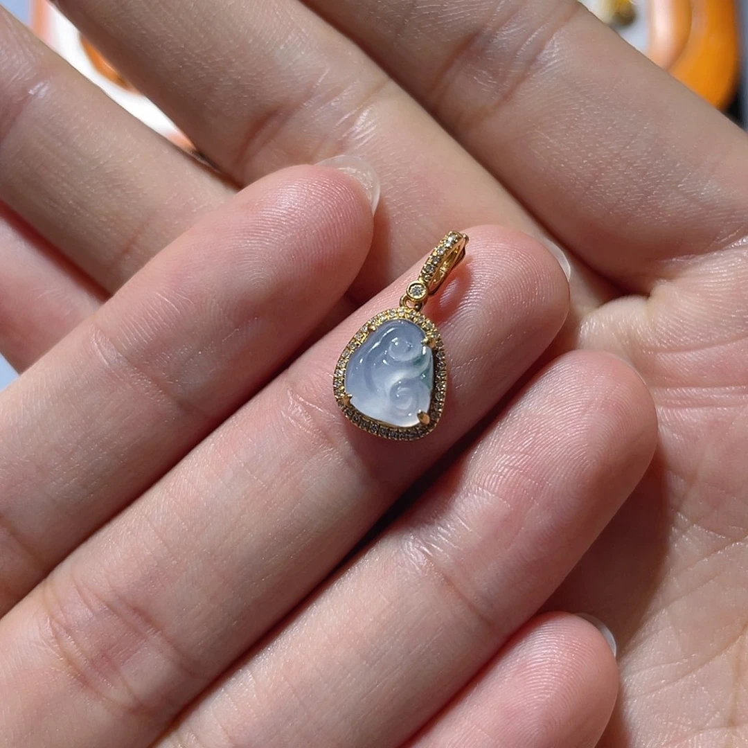 翡翠18K金镶嵌吊坠(不含链)