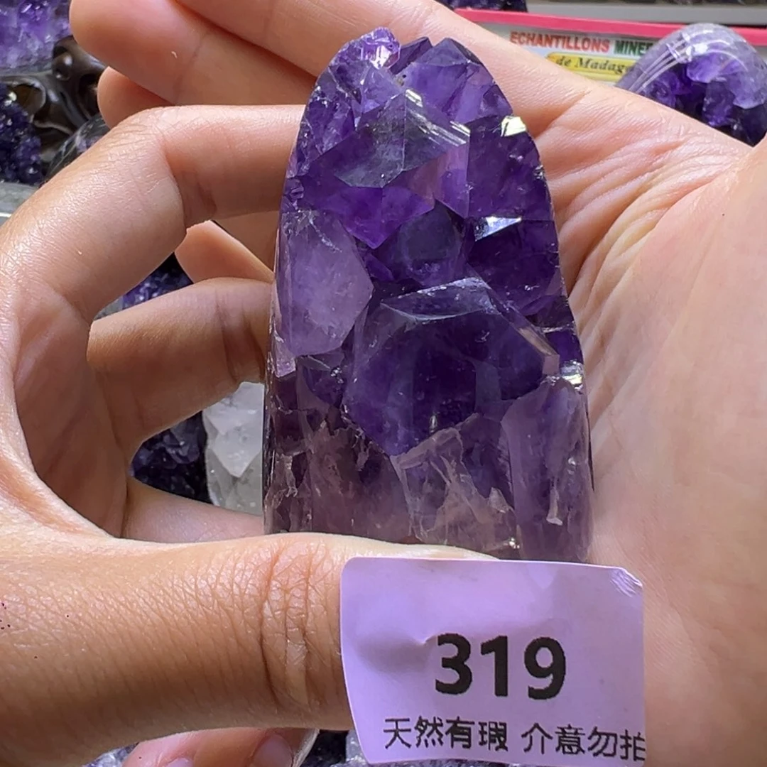 未镶嵌水晶大型摆件（非配饰）