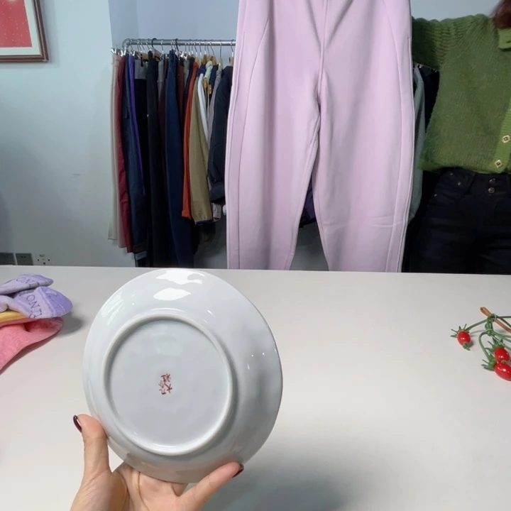 瓷片L。。。。。。。。。。。。。。。