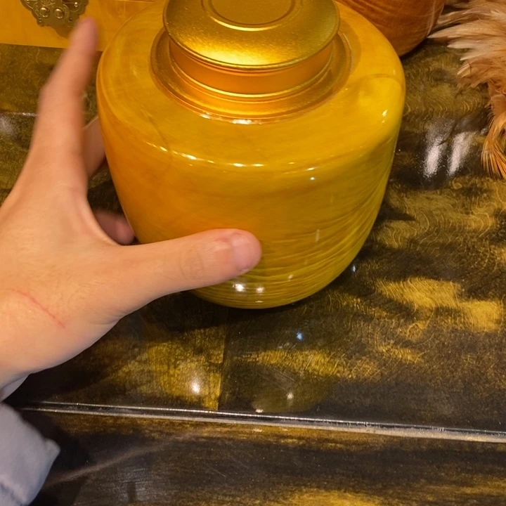 楠木茶叶罐1个金丝楠木