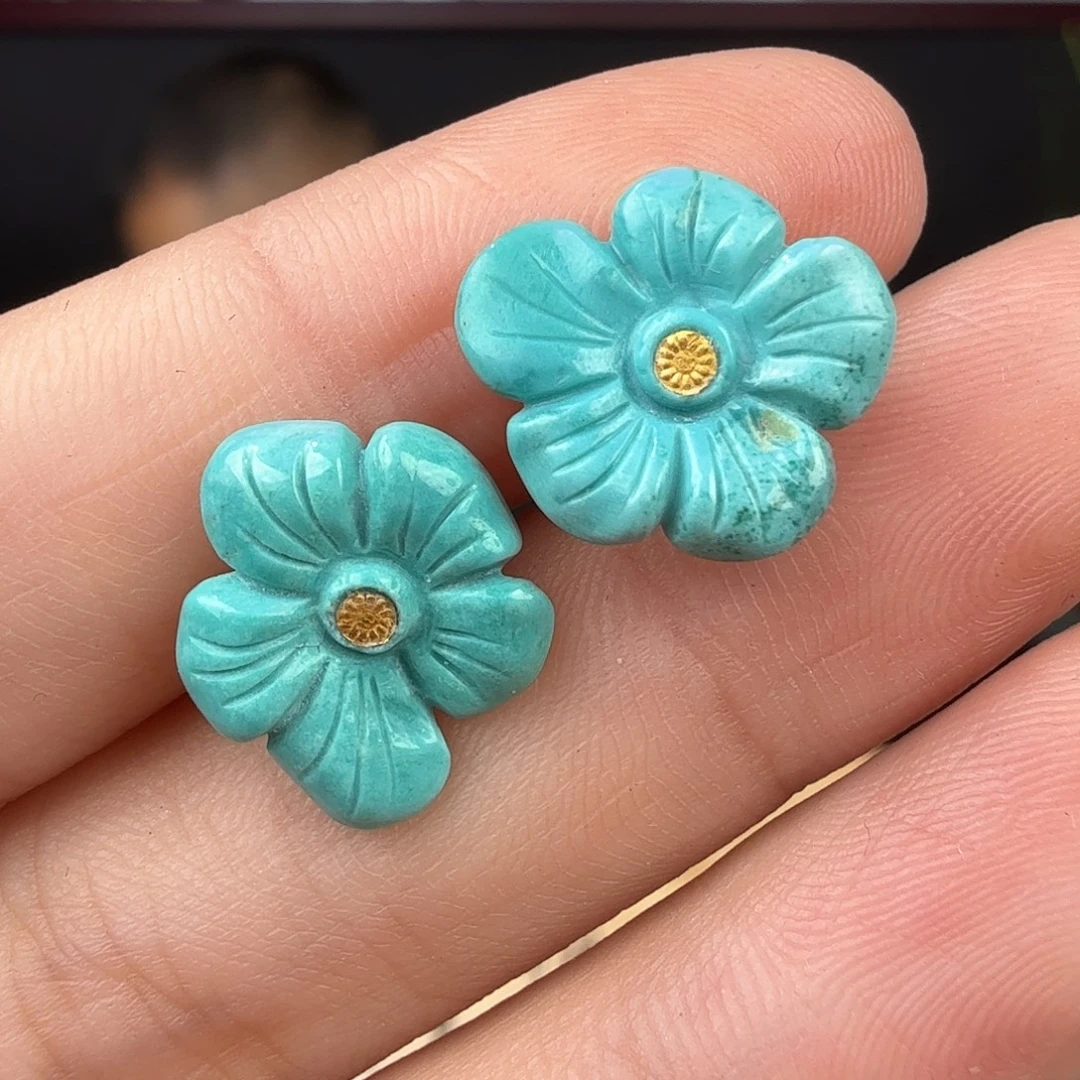 绿松石未镶嵌珠宝奇石