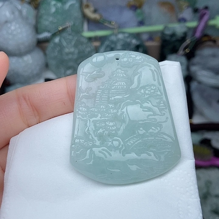 翡翠未镶嵌颈饰翡翠