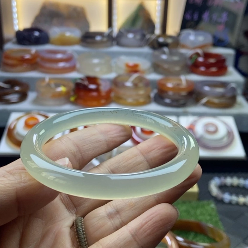 【闪购商品】手镯玛瑙/玉髓未镶嵌松*