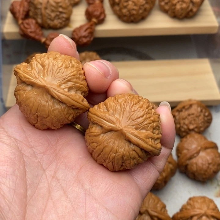 M****把件核桃文玩核桃乾隆磨