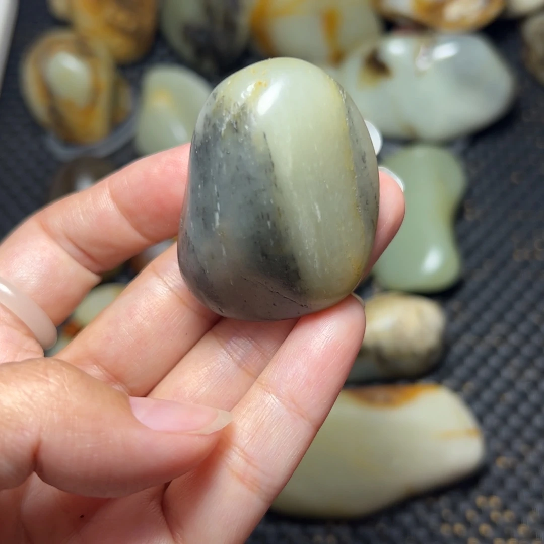 未镶嵌和田玉挂件A100